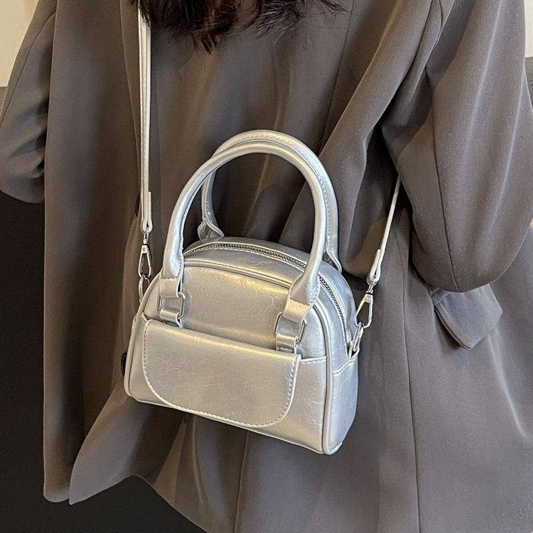 Korean niche women's bag, fashionable Boston bag, mini portable square bag, high-end personalized cross-body bag