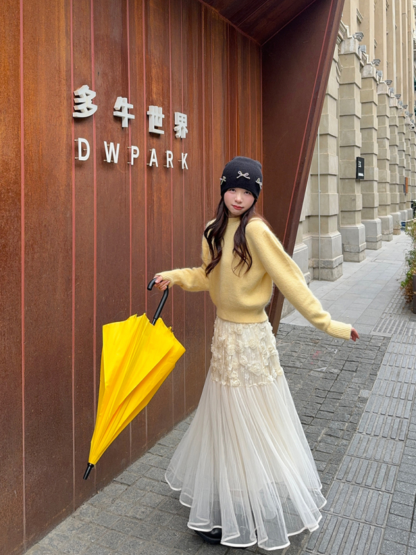New French retro distressed design heavy industry three-dimensional flower large swing high waist mesh skirt