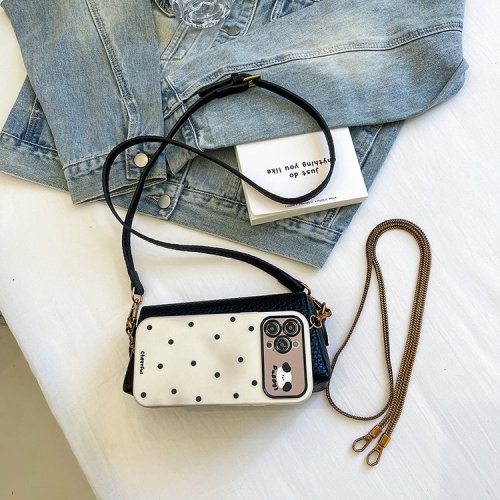 Sensual one-shoulder cross-body hand-held armpit bag for women, versatile, fashionable, high-end 2024 new fashion ins chain