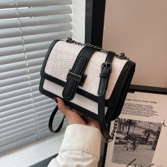Simple and stylish Korean style spliced ​​small bag for women 2024 spring new crossbody bag this year's popular small square bag