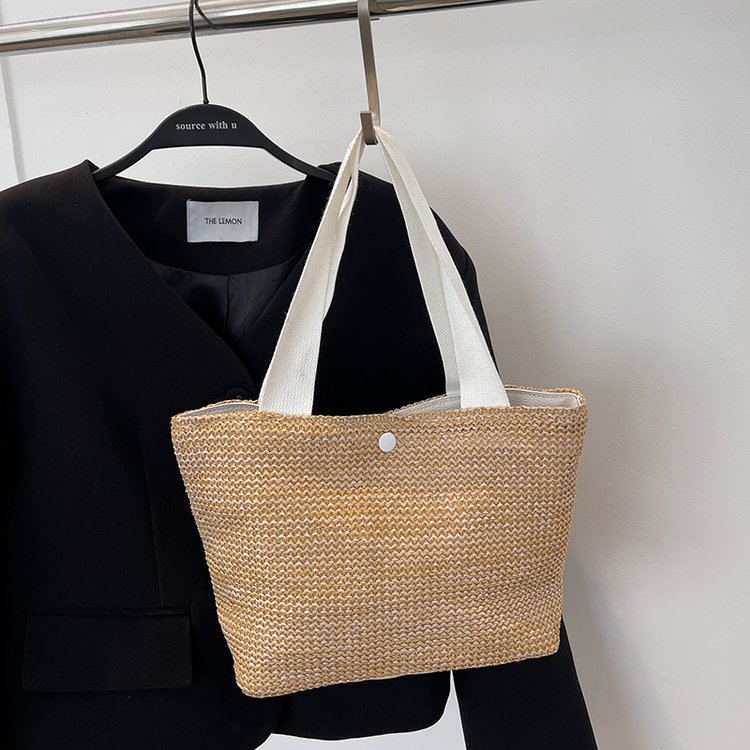 Pastoral style woven bag retro casual portable straw bag summer seaside beach vacation bag for women