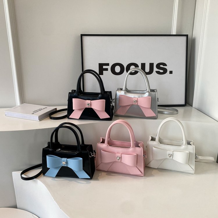 High-end sweet girly bag 2024 new small square bag niche versatile handbag cute one-shoulder cross-body bag