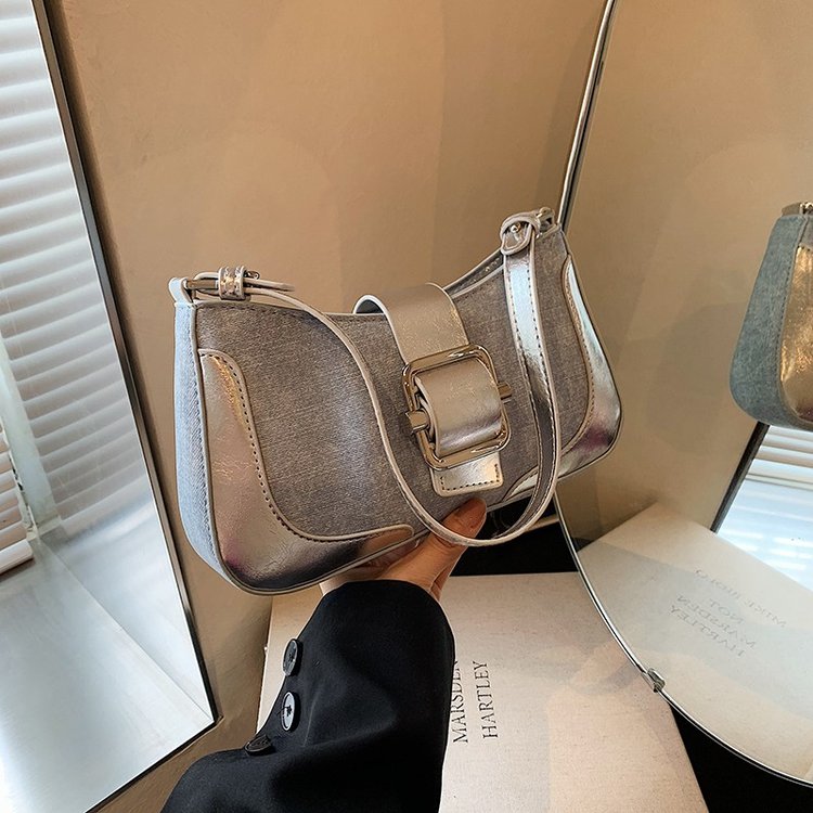 Korean style hand armpit bag for women 2024 new summer style contrast color versatile shoulder bag high-end simple crossbody bag