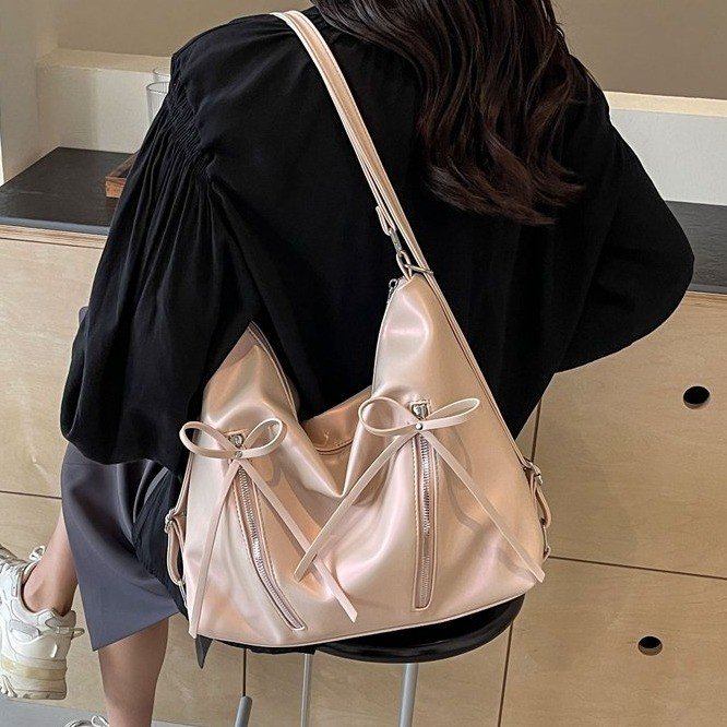 Korean style large-capacity tote bag for women 2024 new fashion personality simple casual single shoulder beautiful armpit bag