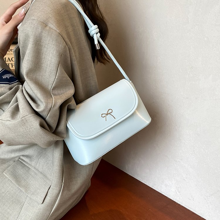 Korean style niche underarm bag for women 2024 new trendy fashion portable bucket bag high-end shoulder crossbody bag