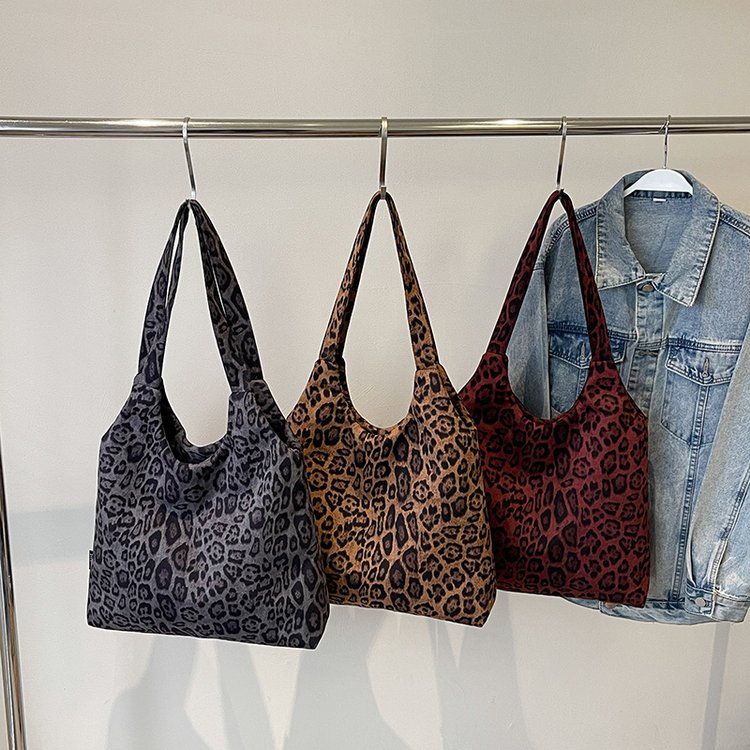 Korean ins leopard print canvas bag large capacity women's leopard print handbag fashion versatile tote bag