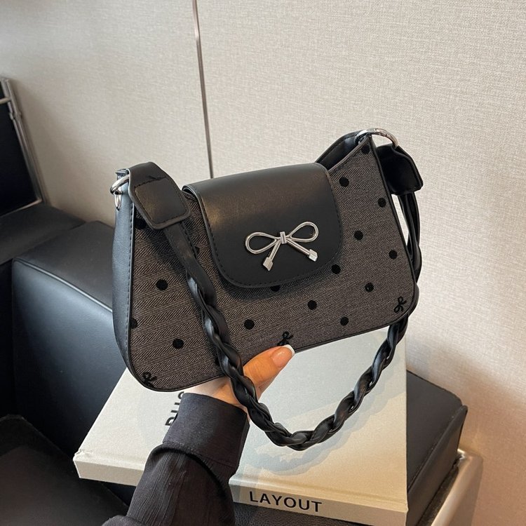 Korean style girl's bow baguette armpit bag 2024 new casual texture fashionable casual shoulder crossbody bag