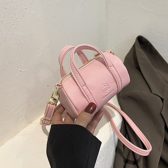 Korean niche design one-shoulder cross-body Boston bag for women 2024 new retro high-end portable pillow bag