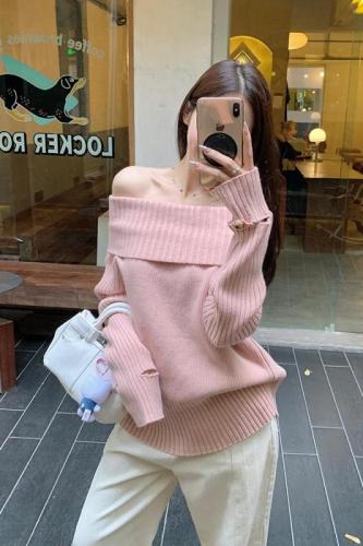High-end one-shoulder elegant knitted sweater, fashionable and warm top