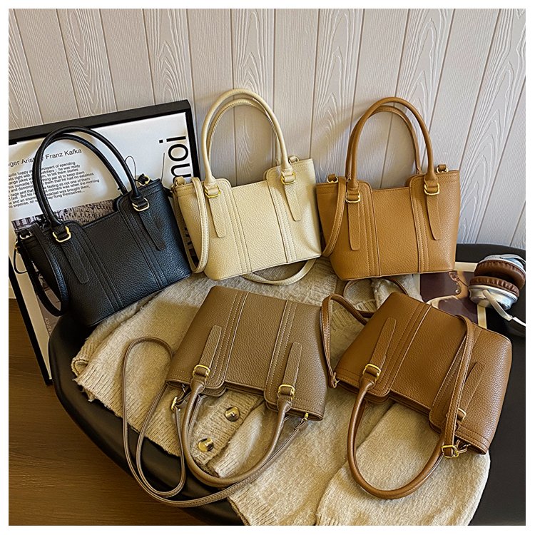 This year's popular small bags, new women's bags, high-end retro versatile crossbody bags, fashionable portable bucket bags