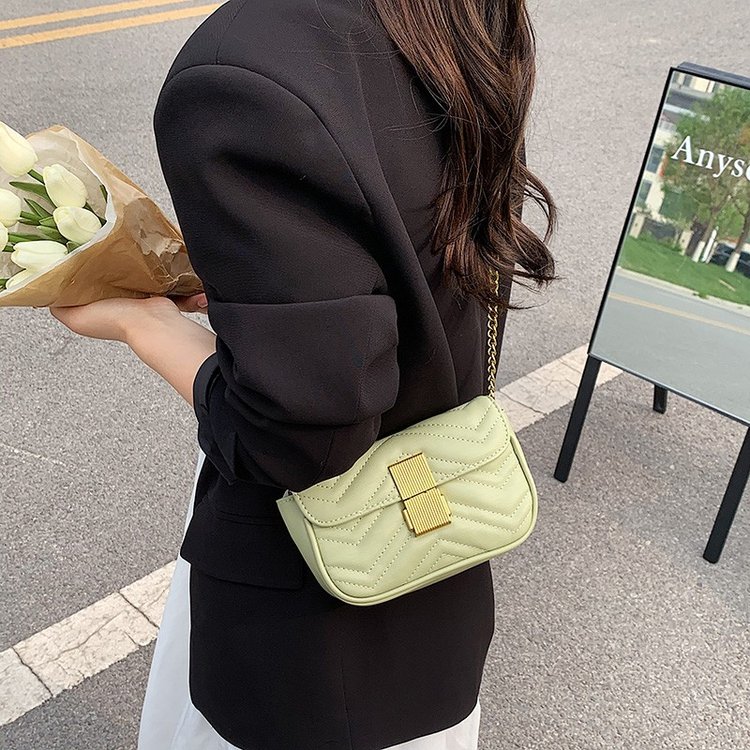 Diamond Shoulder Bag New Summer Xiaoxiang Style Crossbody Bag Niche Design Chain Small Square Bag Women's Armpit Bag