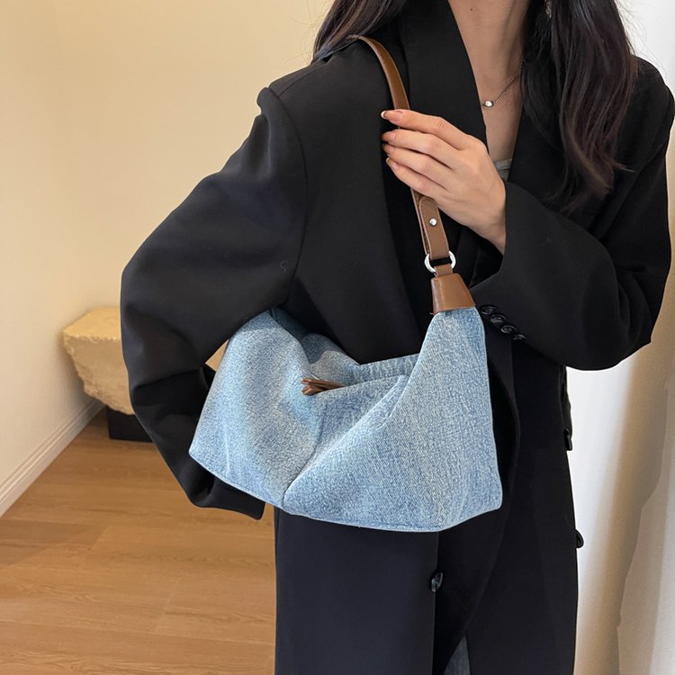 Large-capacity armpit bag for women 2024 new high-end women's denim versatile ins fashion single shoulder crossbody bag