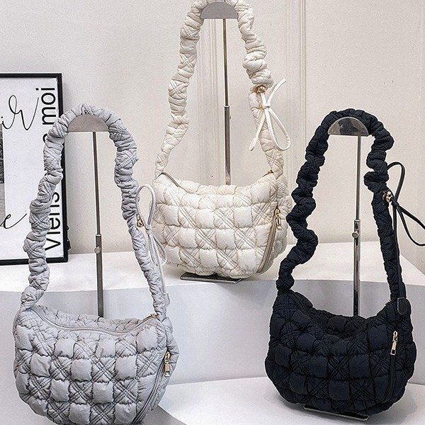 Niche versatile cloud bag new pleated large capacity embroidery thread dumpling bag drawstring crossbody bag women's shoulder handbag
