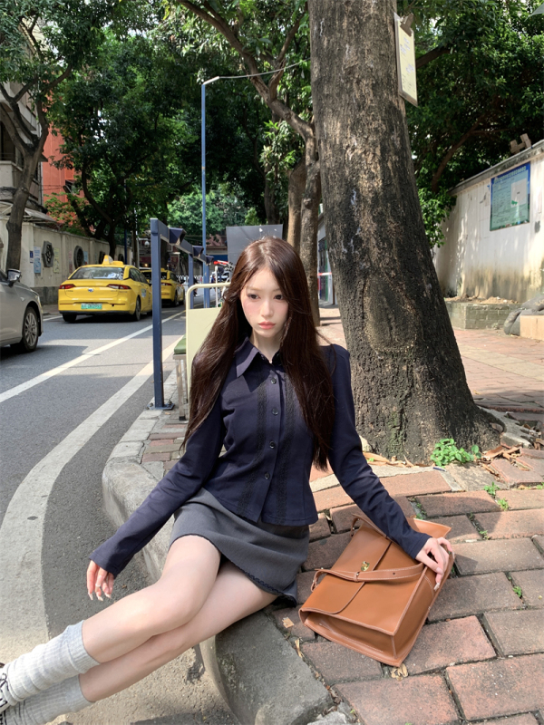 Early autumn shirt collar blouse puff sleeve top Korean lace casual A-line hip skirt