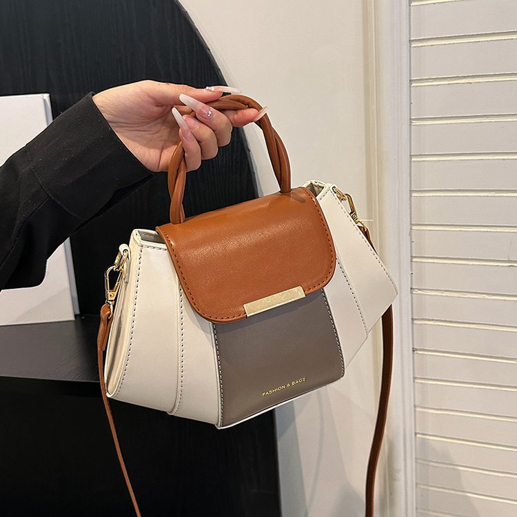 Crossbody bag, high-end shell bag, exquisite bag, women's contrasting color bag, fashionable and versatile genuine leather handbag, dumpling bag