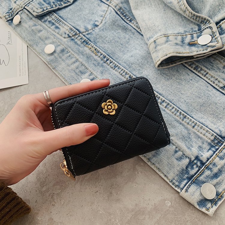 LENGRUI's new European and American fresh small fragrance style lady Xiaoqiong's exquisite short multi-card slot large-capacity coin purse