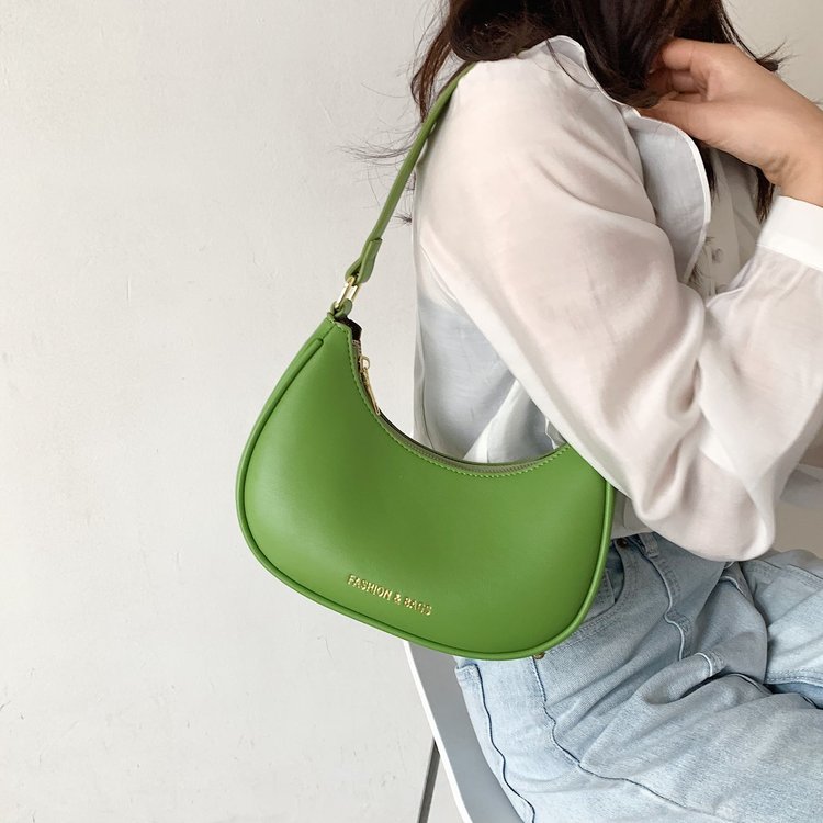 This year's popular bags, new trendy and fashionable Internet celebrity women's bags, Korean version, versatile single shoulder underarm bag, niche design