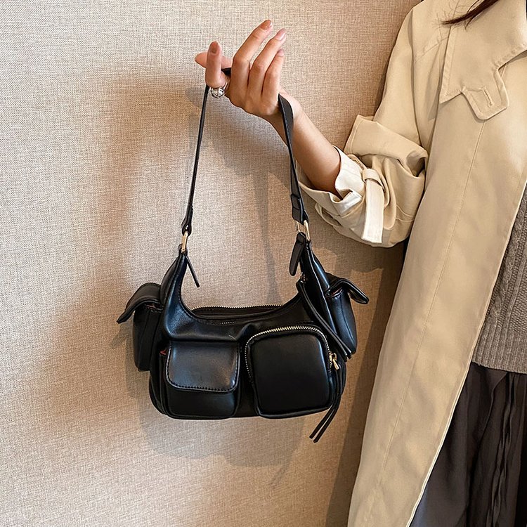 This year's popular super popular niche bags 2024 new women's bags are fashionable and versatile, foreign-style single shoulder armpit bags, hand bags