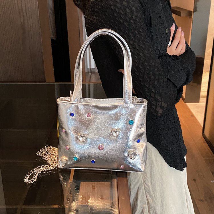 Niche portable rhinestone bag for women new hot girl style crossbody bag tote bag ins silver mobile phone bag trendy