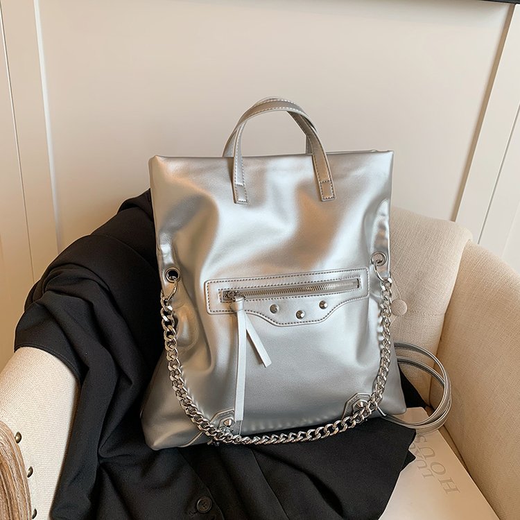 Sweet cool motorcycle style backpack 2024 new large capacity handbag shoulder tote bag niche crossbody bag for women