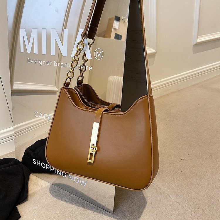 High-end bags for women 2024 new trendy and versatile autumn retro French armpit bags niche design light luxury women's bags
