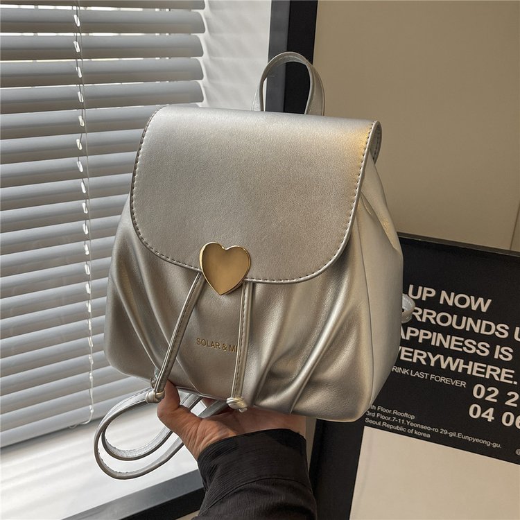 Casual, trendy, versatile, western style niche women's backpack 2024 new travel backpack, fashionable mini school bag