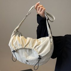 Tarpaulin bag for women, dumpling bag, solid color nylon bag, simple crossbody bag, lightweight shoulder bag, commuter student bag