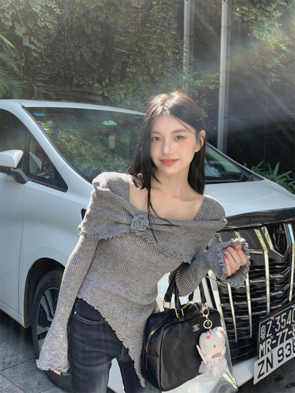 French Pure Desire Sweet and Spicy Square Neck Flower Knit Sweater Irregular Design Slim Fit Top