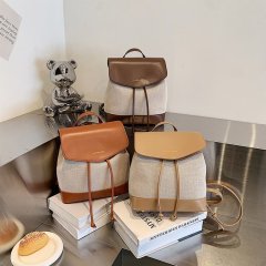 Contrast color stitching women's backpack 2024 Tourism Institute simple casual commuting bag ins fashion small square bag