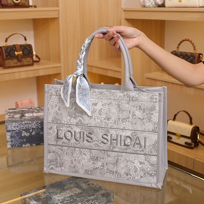 High-end tote bag, new fashion embroidered canvas large capacity shoulder handbag, bow silk scarf tote bag