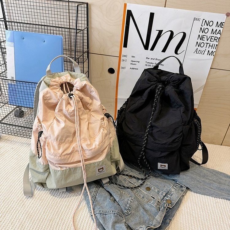 Casual Large Capacity Nylon Cloth Women's Backpack 2024 New Lightweight Versatile Backpack Travel Travel School Bag