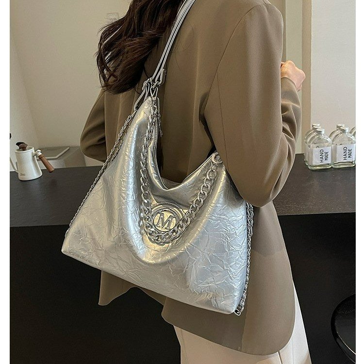 Casual and relaxed large-capacity bag for women 2024 new commuter backpack high-end single shoulder crossbody bag