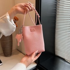 Soft Leather Elephant Bag Women's 2024 Summer New High-end Niche Fashion Single Shoulder Crossbody Mobile Phone Bag Wholesale
