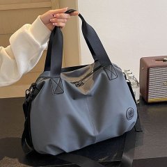 New Korean version of trendy and fashionable travel bag, high-end large-capacity crossbody sports and fitness bag, business trip luggage bag