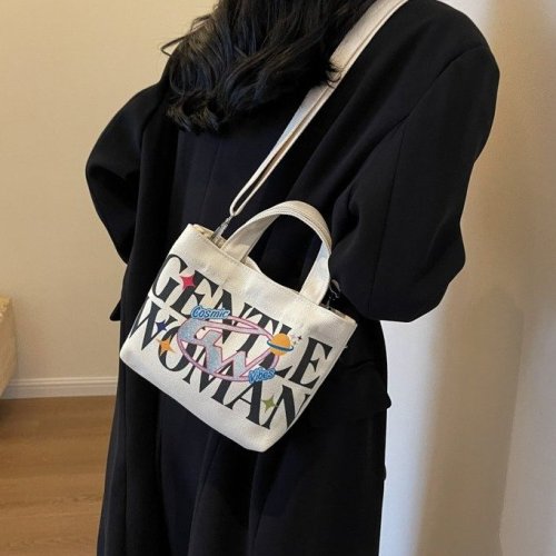 Gentle Woman painted cartoon printed mini canvas bag new letter vegetable basket shoulder bag