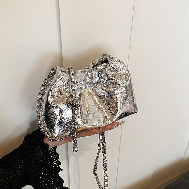 Bags for women 2024 spring and summer new small square bag Korean pleated portable crossbody bag chain armpit cloud shoulder bag