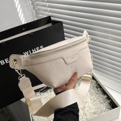 Cross-border hot-selling style plaid chest bag for women new Korean version trendy fashion multifunctional waist bag single shoulder crossbody bag