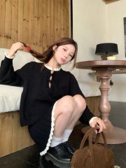 Vitality girl Korean chic simple contrasting color knitted fashion suit top + skirt