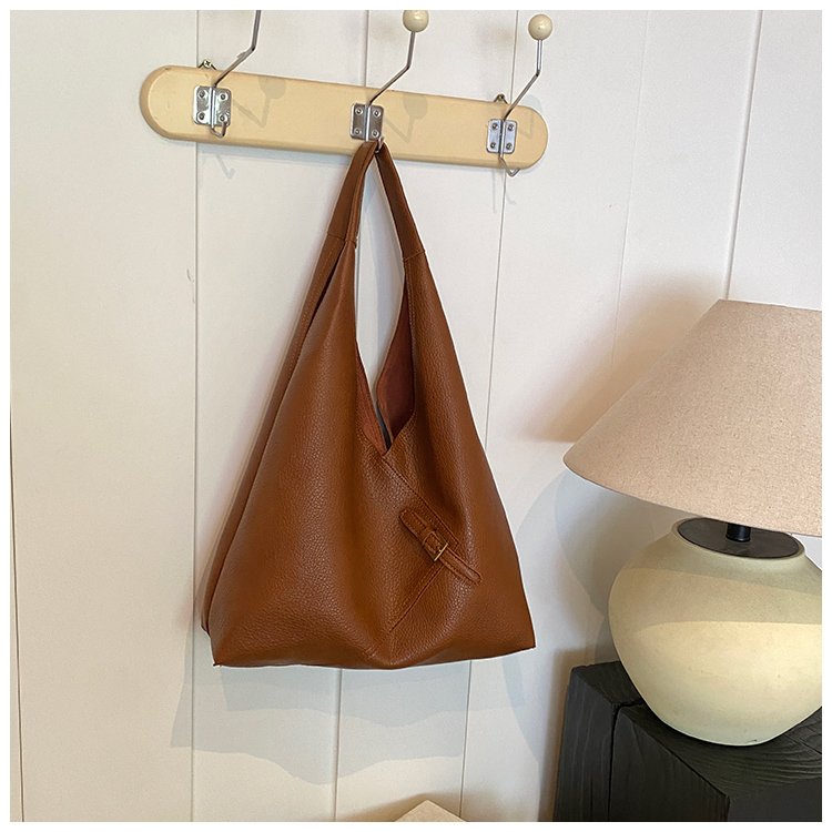 Underarm women's bag minimalist style women's bag 2024 autumn new fashion tote bag ins trend retro large capacity portable