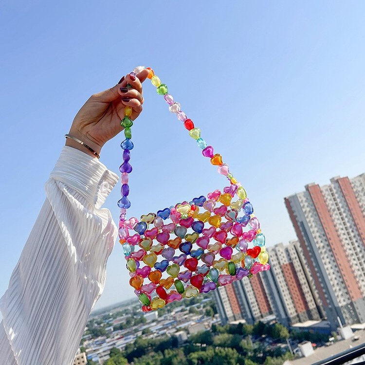 Beads in beads love peach heart beaded bag handmade bag acrylic mini niche women's bag beaded bag compiled by internet celebrity