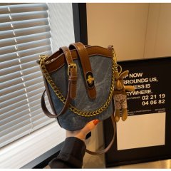 Retro niche bag women's bag 2024 new autumn and winter popular versatile texture crossbody bag chain shoulder bucket bag