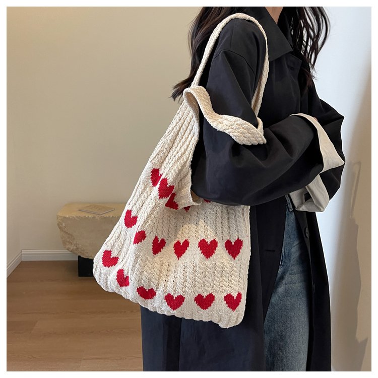 Cross-border new knitted bag for women new summer handmade wool knitted armpit knitted bag love shoulder bag