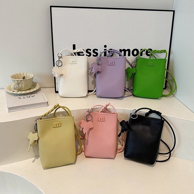 pu new mobile phone bag, shoulder bag, fashionable crossbody bag, small square bag, trendy, cute, fresh, vertical bag for women
