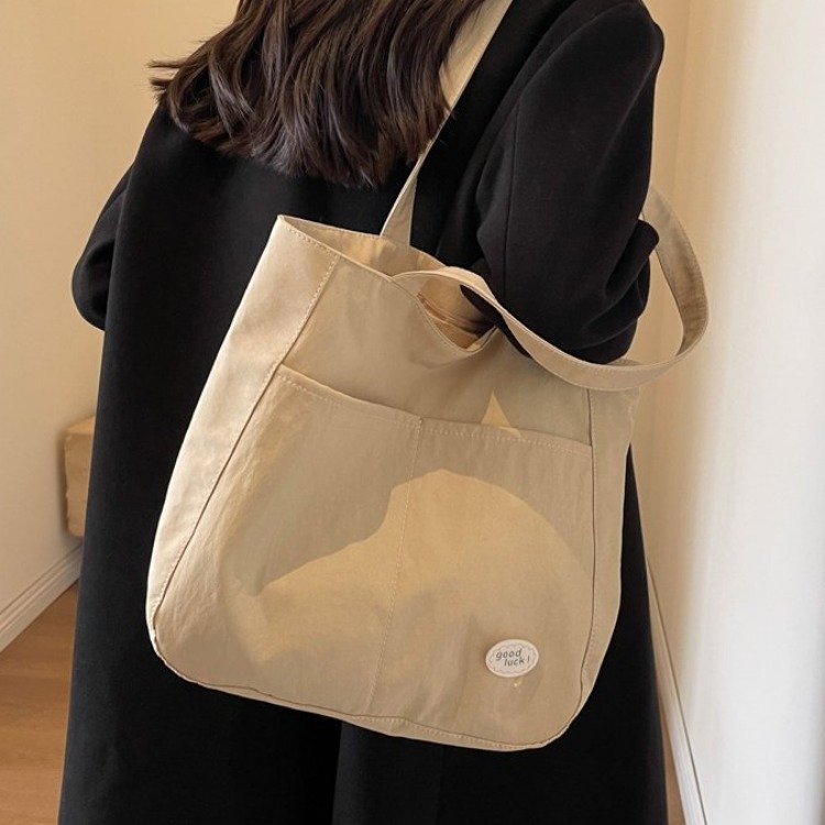 Canvas bag female new student class commuter bag fashionable large capacity niche single shoulder crossbody bag lightweight