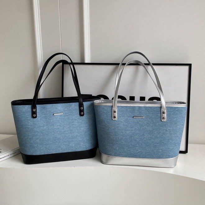 High-end tote bag for women 2024 new fashionable large-capacity commuting versatile hand-carrying shoulder armpit bag