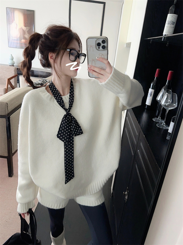 Women's new winter round neck sweater, loose and lazy style knitted sweater with long-sleeved top and bottoming shirt