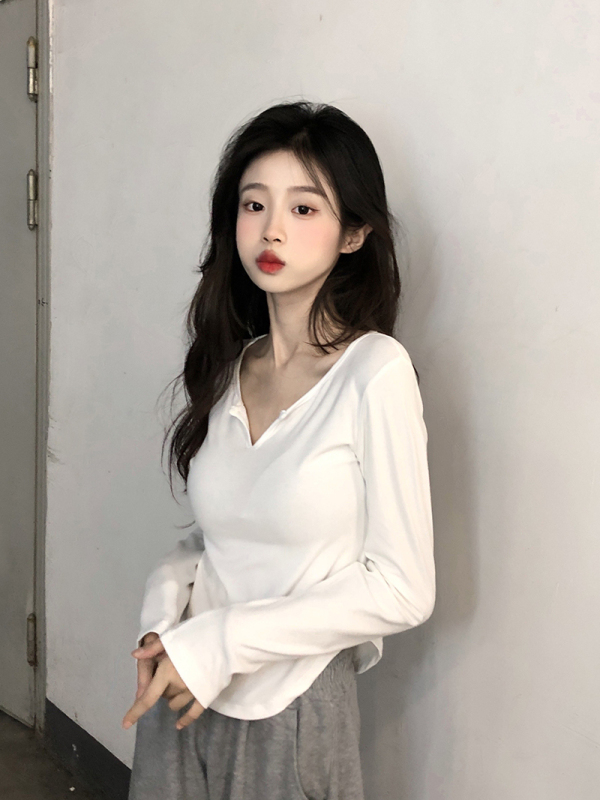 Pure lust style round neck slim fit and versatile long-sleeved T-shirt for autumn