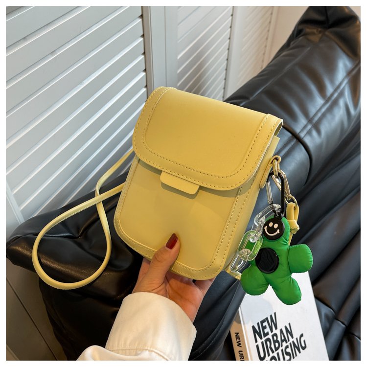 This year's popular hot small bag women's summer new trendy fashion simple shoulder bag versatile cross-body mobile phone bag