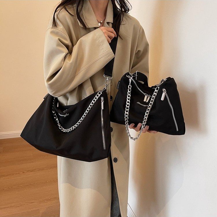 Autumn and winter portable commuting versatile large-capacity bag for women 2024 new fashion travel bag high-quality texture shoulder bag