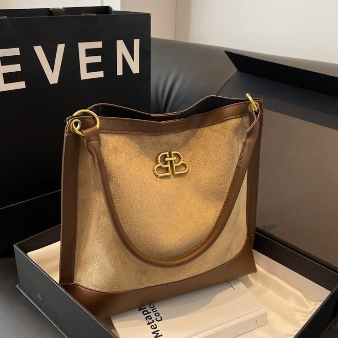 Tote bag high-end winter new large-capacity commuter shoulder bag wholesale cross-border trade bag women's bag